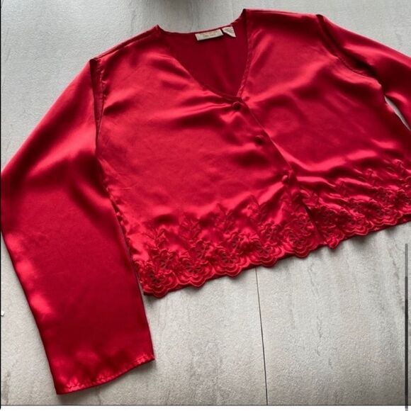 Victoria’s Secret Vintage Gold Label Red Satin Embroidered Top - Picture 5 of 8